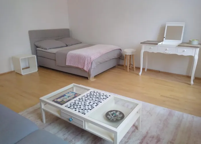 דירה With 2 Bedrooms And A Small Living וינה